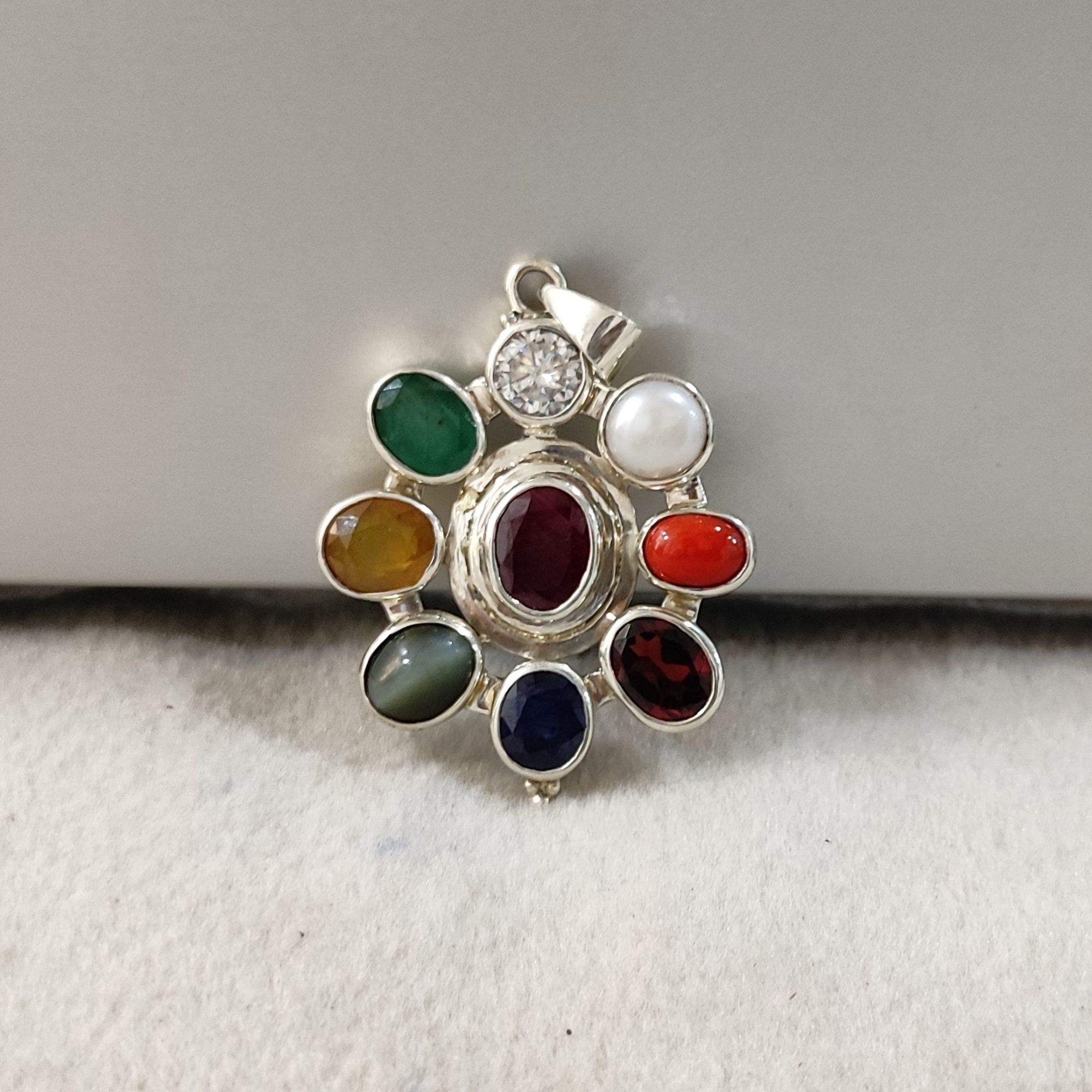 Navratna pendant in silver deals