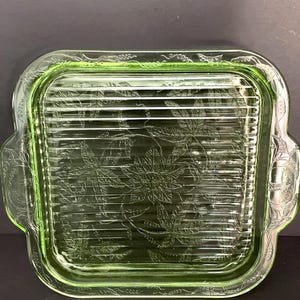 Green Depression Glass Floral Ribbed Tray - AKA Poinsettia - Jeannette Glass