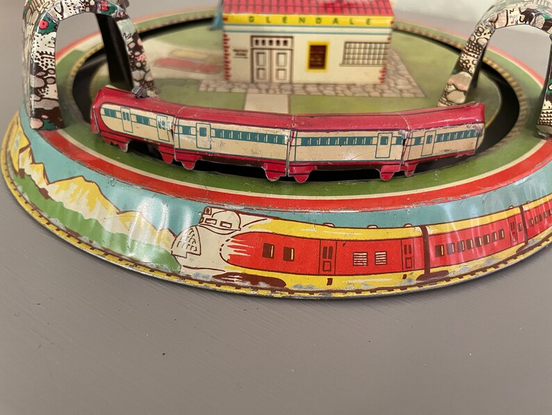 Marx Honeymoon Express Tin Toy Windup Train