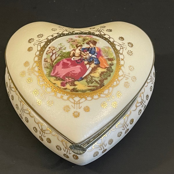 Lefton Heart Trinket Box