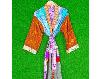 Neue Patchwork Seide Sari Kimono Robe / Luxus Seide Lounge Fließendes Kleid / Vintage Seide Kimono Bademantel / Strand Vertuschen Seidenroben RS-4003