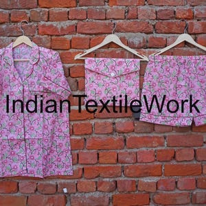 Indian Cotton Pajama Set: Floral Print Sleepwear