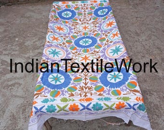 Manta Suzani bordada: Tapiz indio vintage, colcha para cama individual.