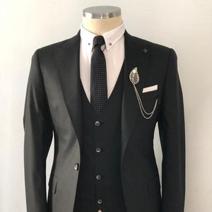 Black Men Suit 3-Piece Coat pant Suit slim Fit Groom Wedding Groomsmen Formal Dinner PartyWear Mens Fashion