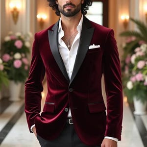 Maroon Velvet Suit For Men designer menswear Formal wear Wedding Coat Pant Party Wear suit taliord Coat & Stylish Groom Outfit Gift Set men