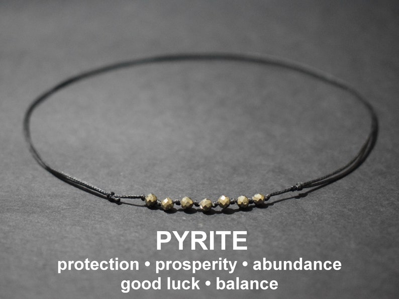 Pyrite necklace/pyrite choker/crystal necklace/minimalist crystal necklace/abundance prosperity crystal necklace/crystal lover gift/sister imagem 1