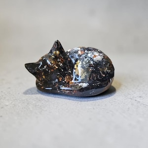 Custom Cremains Cat Memorial Figurine: Cremation Ashes Resin Keepsake Dog Cremation Figure