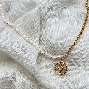 Half Chain Pearl Necklace