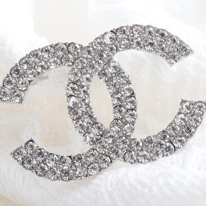 Featured image of post Chanel Brosche Sale : Free shipping &amp; returns available.