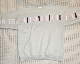 Appliqué Quilted Sweatshirt: "I Love You This Much" Message - Coquette