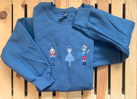 Nutcracker Sweater Christmas Ballet Sweatahirt Embroidered crewneck for women Mouse King Nutcracker