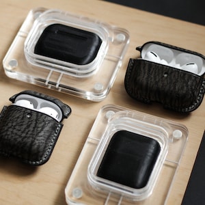 Form AirPods Case