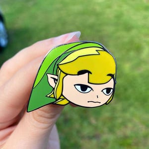 Tired Link Enamel Pin - Legend of Zelda