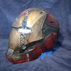 Iron Man Mark 85 Battle Damaged Helmet: Wearable - Etsy