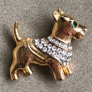 Vintage Rhinestone Scottie Dog Brooch: Gold-Tone Scottish Terrier Pin