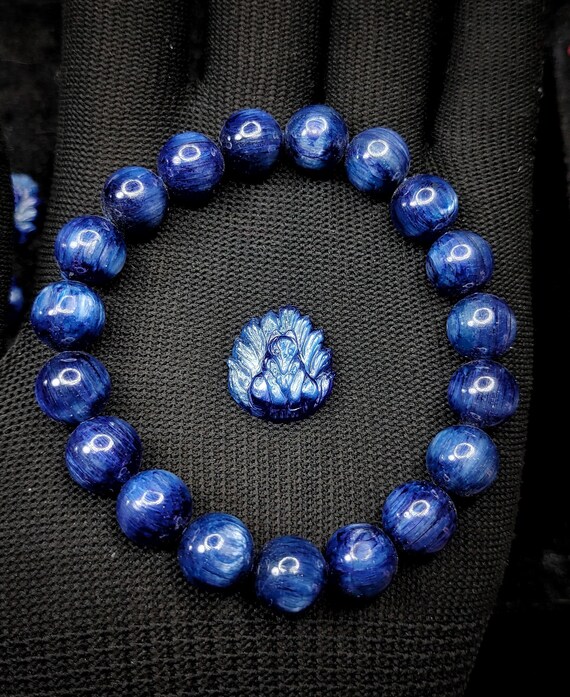 9 Tailed Fox Blue Kyanite and 10mm Blue Kyanite Beaded Bracelet Would Be  the Perfect Set of Kyanite That You Never Seen Before - Etsy