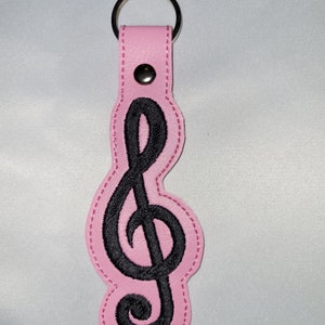 In The Hoop Key Fob, Key Fob Embroidery, Key Tag Embroidered, Snap Tab Keychain, Digital Download, Keychain Digital File, Treble Clef