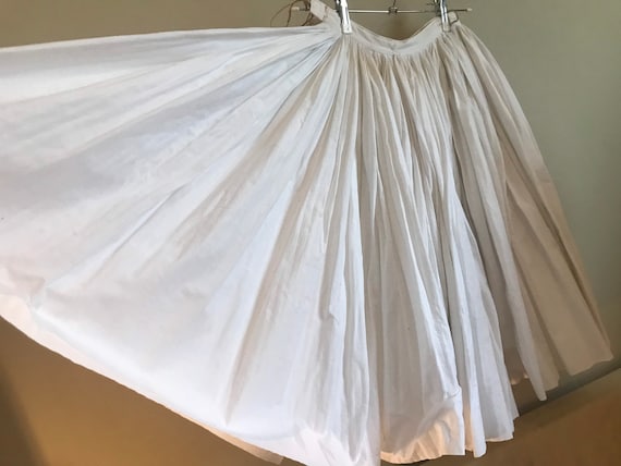 Vintage full circle skirt