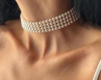 Choker necklace with 4 layers of 6mm crystal pearls, Layered bridal pearl Necklace, Multi-strand adjustable pearl choker, Vintage style whit