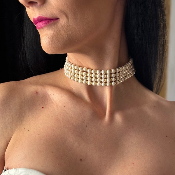 Choker Necklace with 4 layers of pearls and gold or silver rhinestones, Layered bridal pearl Necklace, Multi-strand statement necklace
