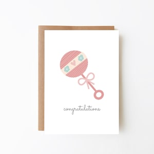 Gefeliciteerd babymeisje roze rammelaarkaart - kaart voor meisjes + digitale downloadoptie + nieuwe aankomstkaart + pasgeboren + babyshowerkaart