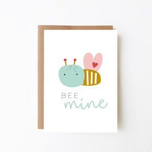 Bee Mine Card - Valentijnsdag + Liefde + Vriendschap + Verloving + Digitale downloadoptie + Kaart voor mama + Bruiloft + Verjaardagskaart