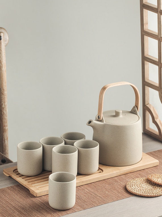 Japanese Tea Set Guide: Choosing the Best Teapot and Teacups