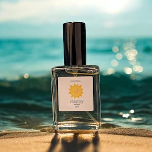 Happy Perfume ( marshmallow, orange blossom)