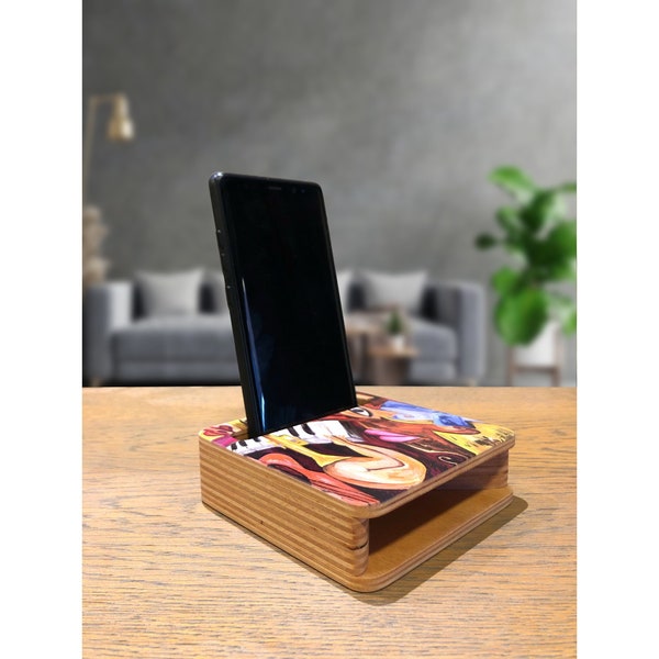 Passive Amplifier for Cellphones, Personalized Wood Passive Speaker, Gift for Her Him Office Nightstand Desk, Office desk accessory