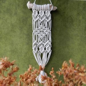 Macrame wall hanging pattern \ tutorial, Small yarn tapestry for beginners, Do it yourself, Handmade gift
