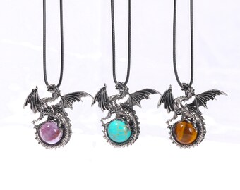 Dragon Necklace,Quartz Crystal Dragon Necklace,Vintage Necklace ,Flying Dragon Necklace, Tiny Dragon Necklace,Dragon Necklace, Gift For Her.