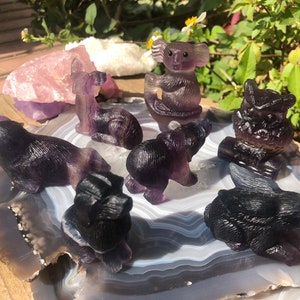 Małe zwierzęta Statuetki Dekoracja Dostawa, 2&quot; Fluorytowe Kamienie Szlachetne, Pies, Królik, Drogi, Niedźwiedź, Sowa, Koala, Foki, Figurki, Hurtowe Prezenty