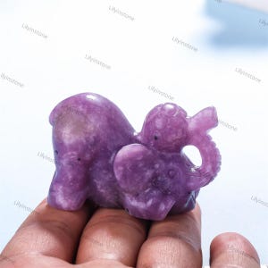 2.4&#39;&#39; Gemstone Elephant,Quartz Crystal Elephant Football Figurine,Crystal Carving Animal Statue,Healing Crystal,Labradorite Home Decor
