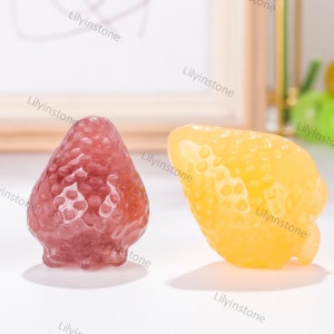 35x50mm Quartz Crystal Carving Strawberry ,Natural Mix Quartz Strawberry Carved,Pocket Mineral Specimens,Home Decoration,Fruit Carving.