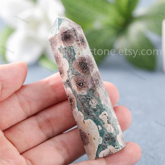 Green Sakura Flower Agate Tower ,flower Agate Point ,chakra Stone