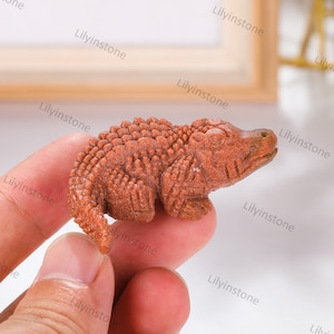 2 Inch Crystal Carved Crocodile Figurine,Gemstone Animal Statue,Hand Carved Animal,Reiki Healing Stone,Crystals Gifts,Home Decoration