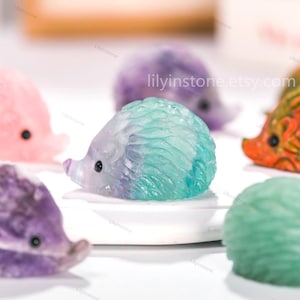 1.5 Inches Tiger Stone Amethyst Rose Quartz Hedgehog,Hand Carved Crystal Animal Decor,Pocket Stone Sculpture,Tiny Hedgehog Figurine