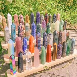 2.5-3.5inch Rose Red Crystals Quartz Tower Home Decor, Healing Crystals Natural Gemstone Point Tower/Wands, Balance Obelisk Decor Gift