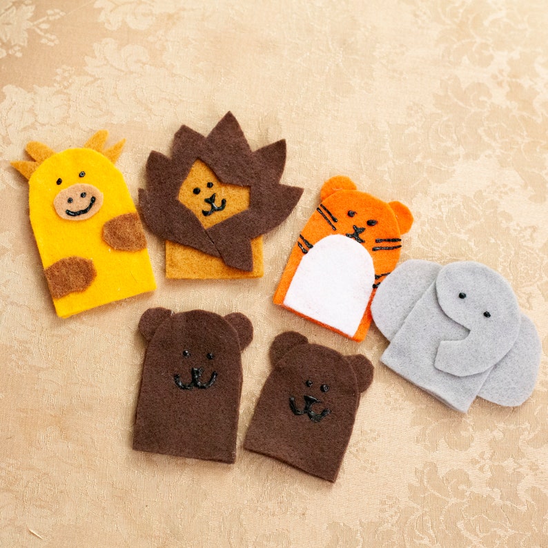 20 Felt Finger Puppets and Carrying Case Etsy