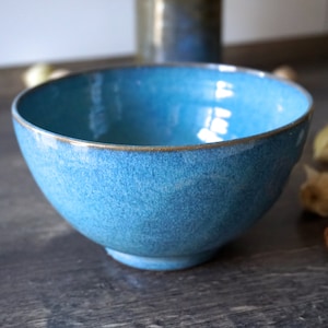 cereal bowl, salad bowl, bowl, hand-made