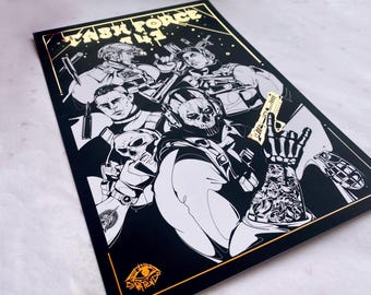 Einsatzgruppe Kunstdruck | Totenkopf Soldat FPS Videospiel Illustration Matte & Gold