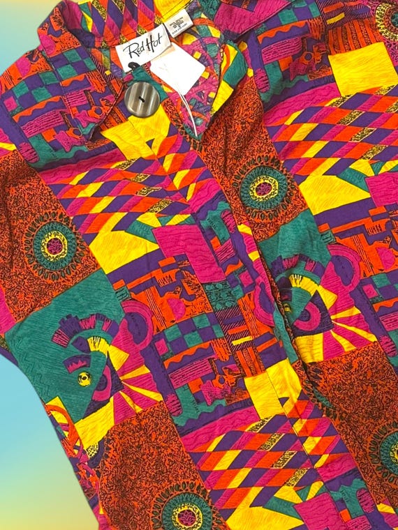 Abstract Pattern short sleeved button up Blouse - image 2