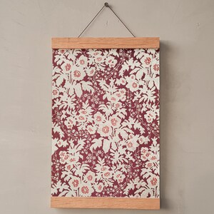Cartel de flores maximalistas, arte de pared con patrón floral de chintz azul y burdeos, conjunto de dos estampados florales antiguos, decoración única de la habitación imagen 5
