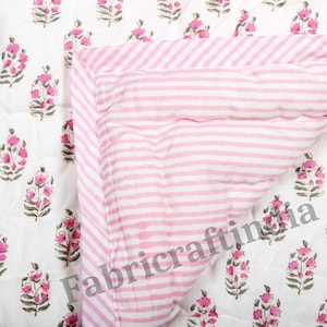 Edredón Punch Pink, manta acolchada de algodón con estampado floral hecho a mano para sofá, cama, regazo, tamaño extragrande.
