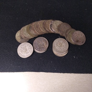 Last Circulating Silver Mexican. Un Peso. Average Circulated 1957-1967. 3 coins.