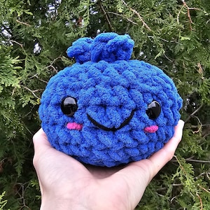 Crochet Blueberry Plushie: Handmade Kawaii Amigurumi Toy
