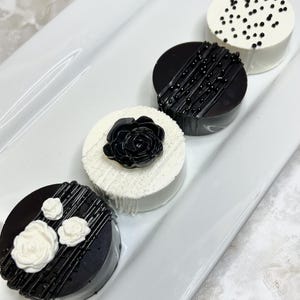 Black & White Chocolate Covered Oreos: Wedding Anniversary Party Favors (1 Dozen)