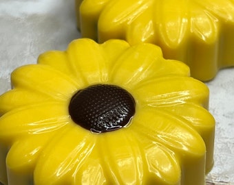 Sunflower Yellow Chocolate Covered Oreo 1 Dozen Baby Shower Party Favor Spring Summer Fall Candy or Treat Table