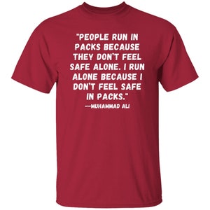 Camiseta con cita de Muhammad Ali. Camiseta motivacional para entrenar en el gimnasio Cardinal