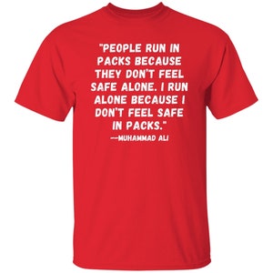 Camiseta con cita de Muhammad Ali. Camiseta motivacional para entrenar en el gimnasio Red